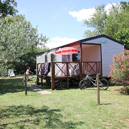 Charmant camping Familiale 3 Etoiles vue 360 plage piscine à débordement empl XXL Labeaume Esterno foto
