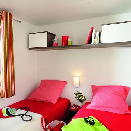 Charmant camping Familiale 3 Etoiles vue 360 plage piscine à débordement empl XXL Labeaume Esterno foto