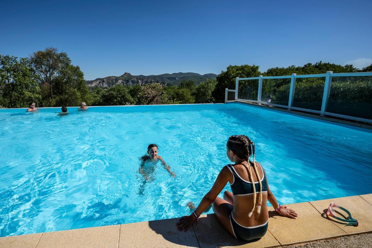 Charmant camping Familiale 3 Etoiles vue 360 plage piscine à débordement empl XXL Labeaume Esterno foto