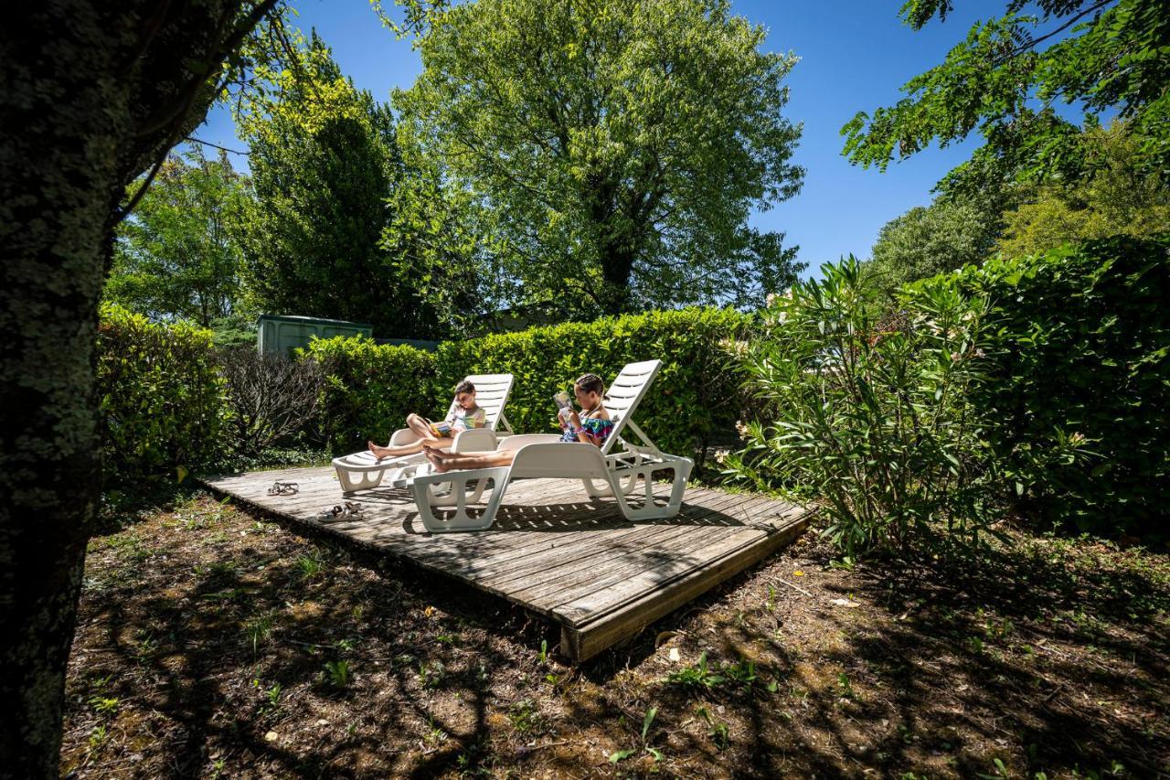 Charmant camping Familiale 3 Etoiles vue 360 plage piscine à débordement empl XXL Labeaume Esterno foto