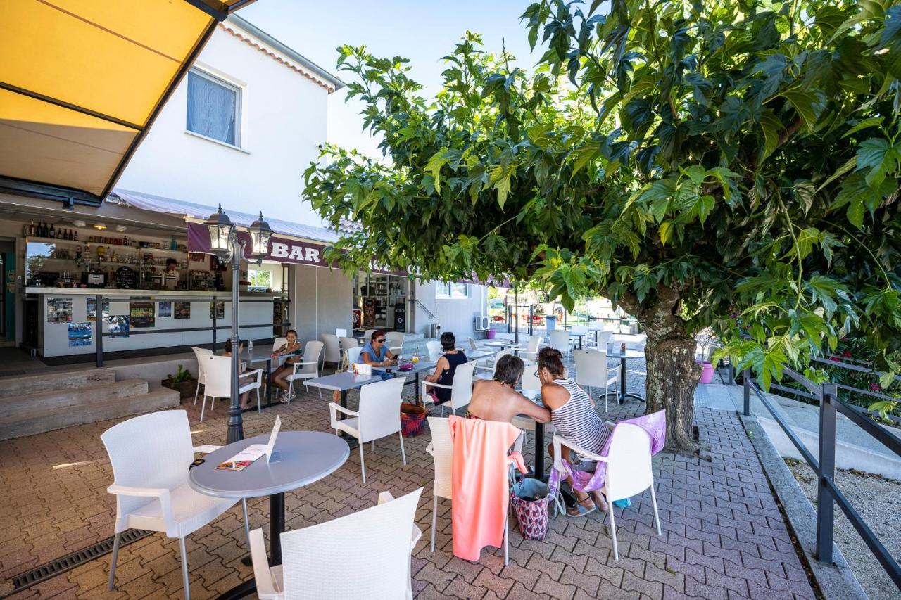 Charmant camping Familiale 3 Etoiles vue 360 plage piscine à débordement empl XXL Labeaume Esterno foto