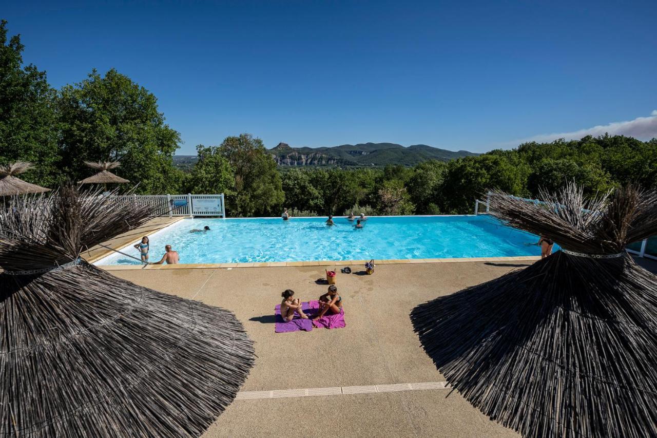 Charmant camping Familiale 3 Etoiles vue 360 plage piscine à débordement empl XXL Labeaume Esterno foto