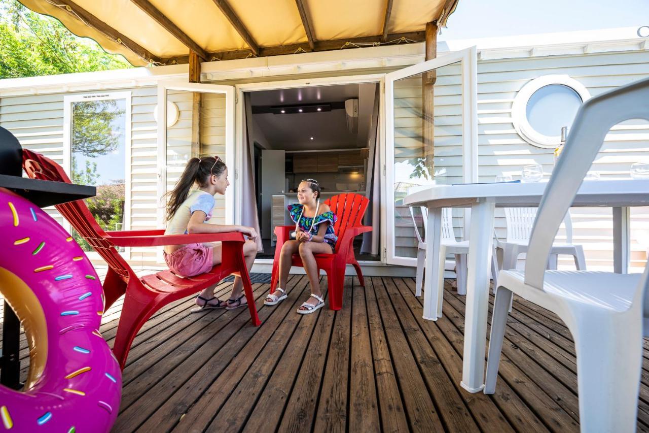 Charmant camping Familiale 3 Etoiles vue 360 plage piscine à débordement empl XXL Labeaume Esterno foto