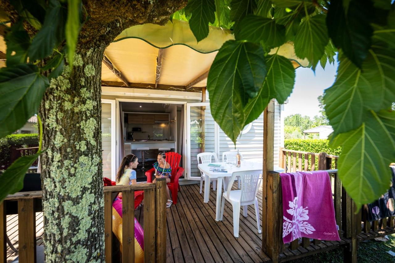 Charmant camping Familiale 3 Etoiles vue 360 plage piscine à débordement empl XXL Labeaume Esterno foto